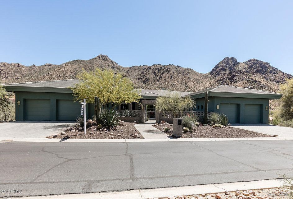 Troon Homes For Sale With Curb Appeal