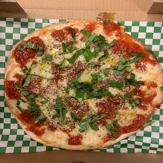 GIO'S PIZZA