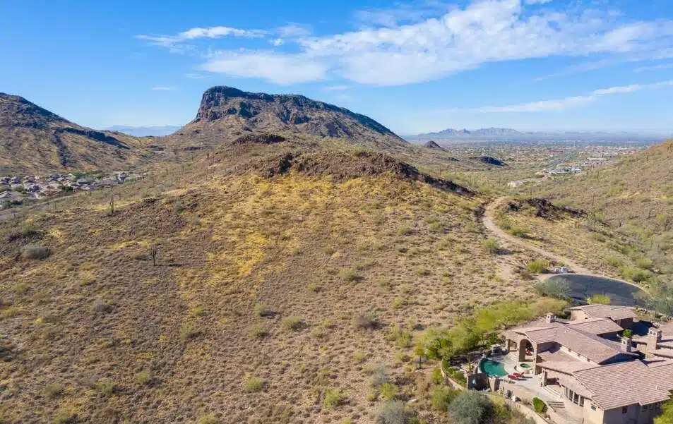 CRESTVIEW AT FOUNTAIN HILLS ARIZONA AERIAL VIEW